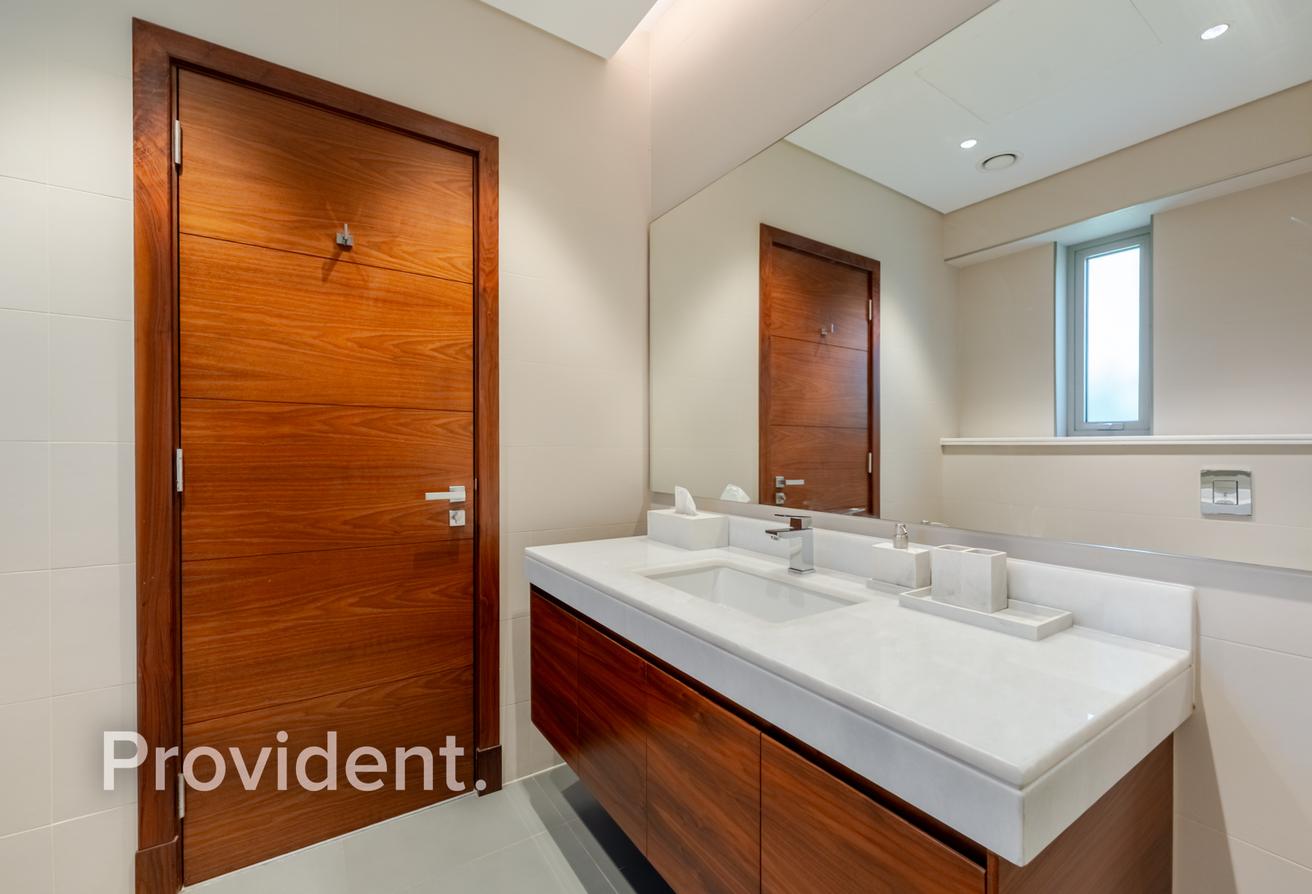 Well-Maintained | Furnished/Unfurnished | Corner photo 20