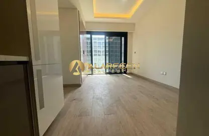 Apartment - 1 Bathroom for rent in Azizi Riviera 27 - Azizi Riviera - Meydan One - Meydan - Dubai