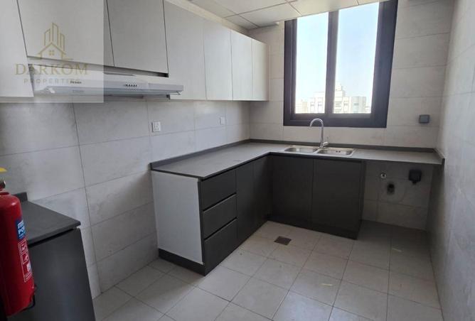 64402740 - Property Image 3