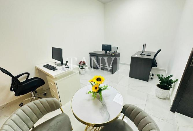 104677104 - Property Main Image