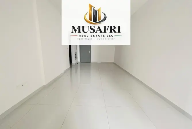 53573956 - صورة العقار 2