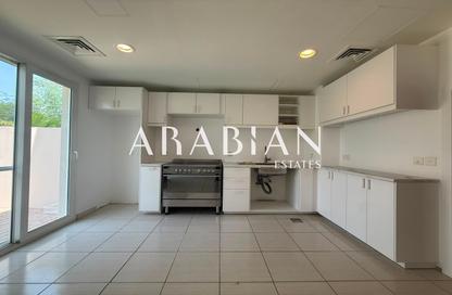 Villa - 2 Bedrooms - 3 Bathrooms for rent in Springs 1 - The Springs - Dubai Villa - 2 Bedrooms - 3 Bathrooms for rent in Springs 1 - The Springs - Dubai