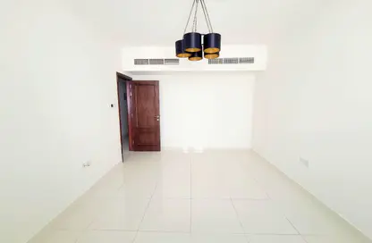 شقة - غرفة نوم - 1 حمام للايجار في بناية مويليح 29 - مويلح - الشارقة