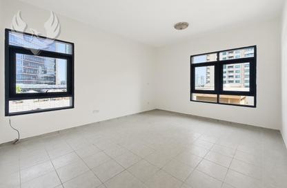 Apartment - 3 - 3 for rent in Al Ghaf 2 - Al Ghaf - Greens - Dubai