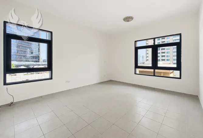 156895635 - Property Image 3
