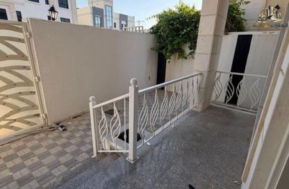 Villa - 5 Bedrooms - 7 Bathrooms for rent in Al Yasmeen 1 - Al Yasmeen - Ajman