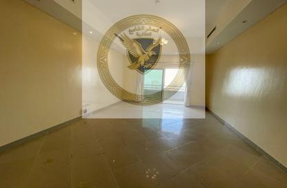 Apartment - 3 Bedrooms - 5 Bathrooms for rent in Al Majaz 1 - Al Majaz - Sharjah