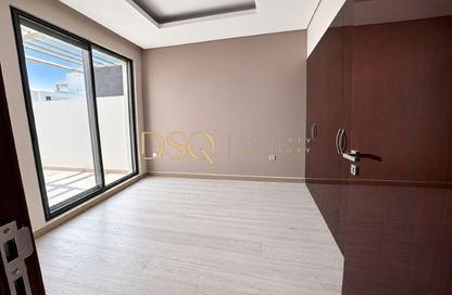 Townhouse - 3 - 4 for sale in Rochester - The Park Villas - Damac Hills - Dubai