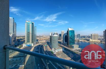 Apartment - 2 Bedrooms - 3 Bathrooms for rent in Burj Al Nujoom - Downtown Dubai - Dubai