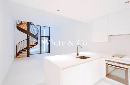 شقة - غرفة نوم - 2 حمامات للبيع في ماركيز سكوير تاور - الخليج التجاري - دبي