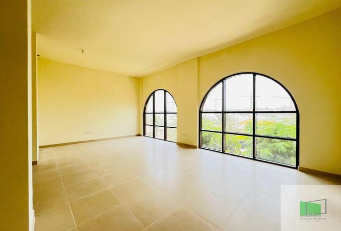 75401123 - Property Main Image