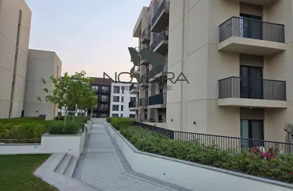 شقة - 2 غرف نوم - 3 حمامات للبيع في شقق عائشه - جزيرة مريم - الخان - الشارقة