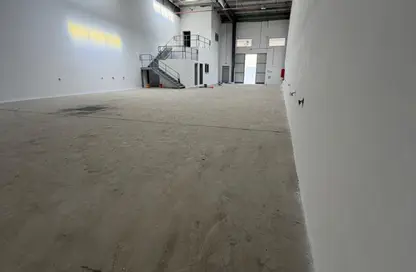 Warehouse - Studio - 1 Bathroom for rent in Ali Mousa Building - Al Sajaa Industrial - Al Sajaa - Sharjah