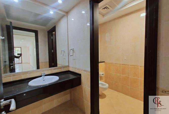 135185622 - Property Image 3