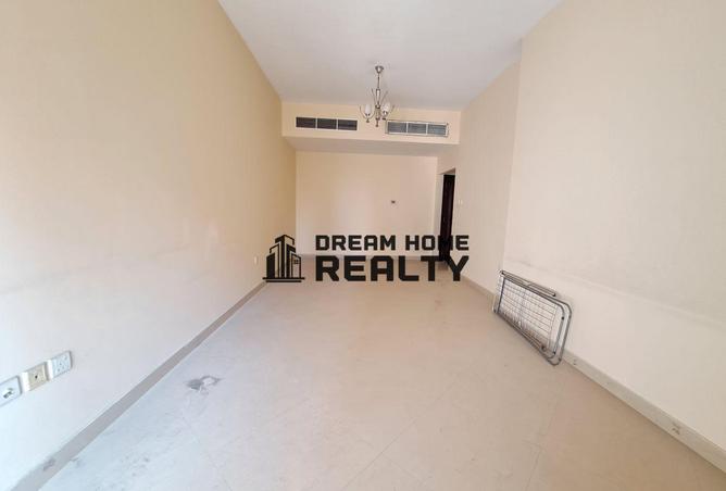 53574605 - صورة العقار 3