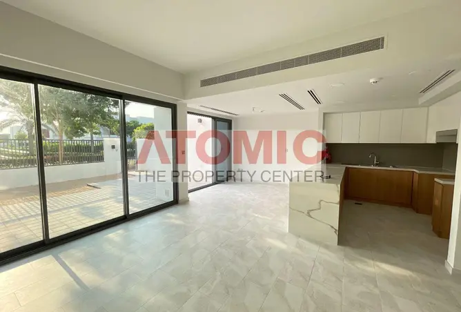 94023989 - Property Image 2