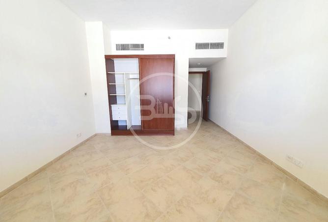 71919798 - صورة العقار 3