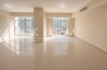 Apartment - 2 Bedrooms - 2 Bathrooms for rent in Tala Tower - Marina Square - Al Reem Island - Abu Dhabi