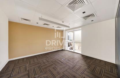 Office Space - Studio for rent in Tower A - API Trio Towers - Sheikh Zayed Road - Dubai