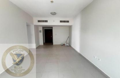 Apartment - 2 Bedrooms - 3 Bathrooms for rent in Al Thani Building - Al Khan - Sharjah