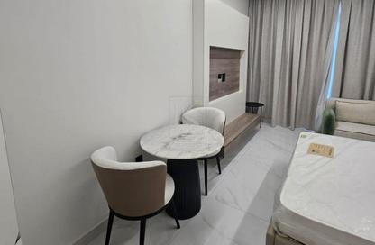 Apartment - Studio - 1 for rent in Skyhills Residences 1 - Skyhills Residences - Dubai Science Park - Dubai