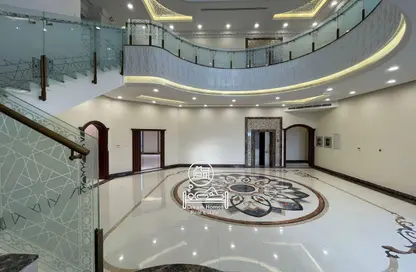 Villa - Studio - 7+ Bathrooms for rent in Shakhbout City - Abu Dhabi