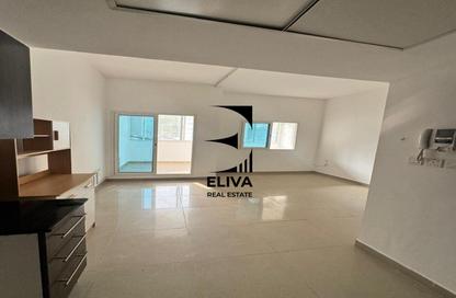 Apartment - Studio - 1 Bathroom for rent in Tower 8 - Al Reef Downtown - Al Reef - Abu Dhabi Apartment - Studio - 1 Bathroom for rent in Tower 8 - Al Reef Downtown - Al Reef - Abu Dhabi