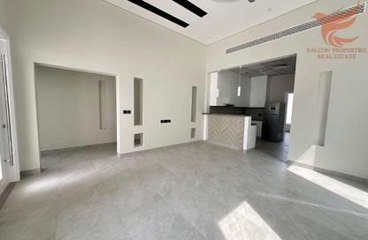 Villa - 3 - 3 for rent in Seih Al Uraibi - Ras Al Khaimah Villa - 3 - 3 for rent in Seih Al Uraibi - Ras Al Khaimah