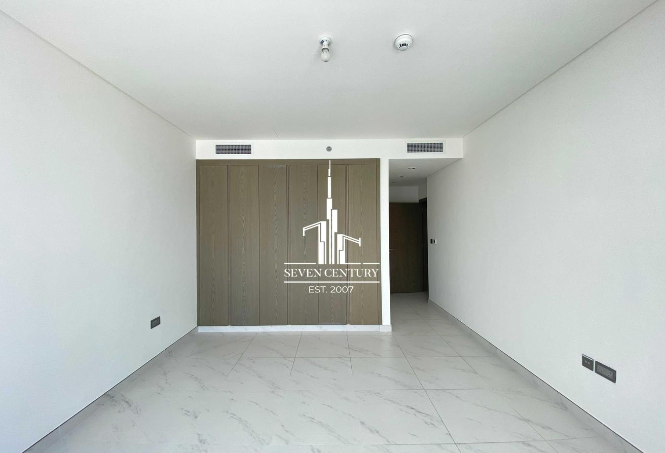 Full City View | Bright & Spacious | Premium 2BR photo 15