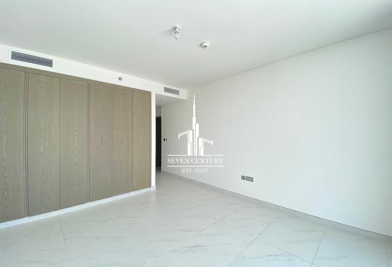Full City View | Bright & Spacious | Premium 2BR photo 13