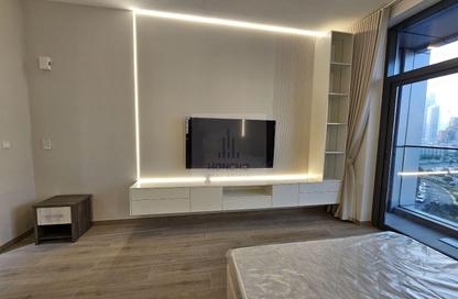 Apartment - Studio - 1 Bathroom for rent in Century Tower - Business Bay - Dubai