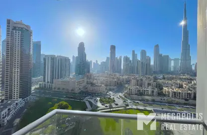 شقة - 2 غرف نوم - 3 حمامات للايجار في البرج الجنوبي 6 - الجناح الجنوبي - وسط مدينة دبي - دبي