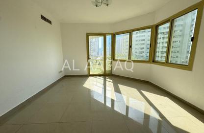 Apartment - 3 Bedrooms - 4 Bathrooms for rent in Al Majaz 2 - Al Majaz - Sharjah Apartment - 3 Bedrooms - 4 Bathrooms for rent in Al Majaz 2 - Al Majaz - Sharjah