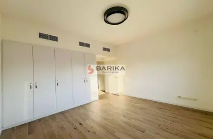 Villa - 5 Bedrooms - 6 Bathrooms for rent in Meadows 9 - Meadows - Dubai