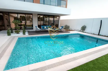 Villa - 5 Bedrooms - 7 Bathrooms for sale in Sharjah Garden City - Sharjah