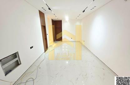 Townhouse - 4 Bedrooms - 6 Bathrooms for sale in Al Yasmeen 1 - Al Yasmeen - Ajman
