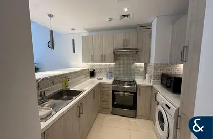 شقة - غرفة نوم - 1 حمام للايجار في سيفين بالم - نخلة جميرا - دبي