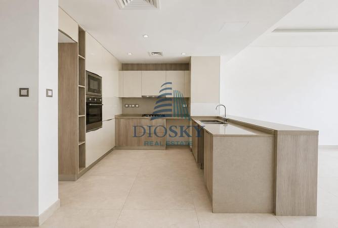 136564105 - Property Image 3