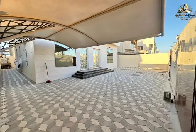 163715226 - Property Image 3
