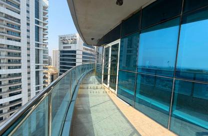 Apartment - 3 Bedrooms - 4 Bathrooms for rent in Al Majaz 1 - Al Majaz - Sharjah