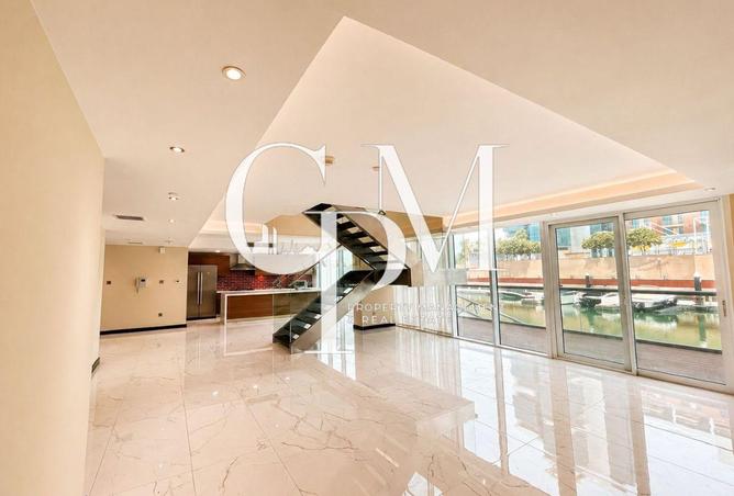 81947889 - Property Image 3