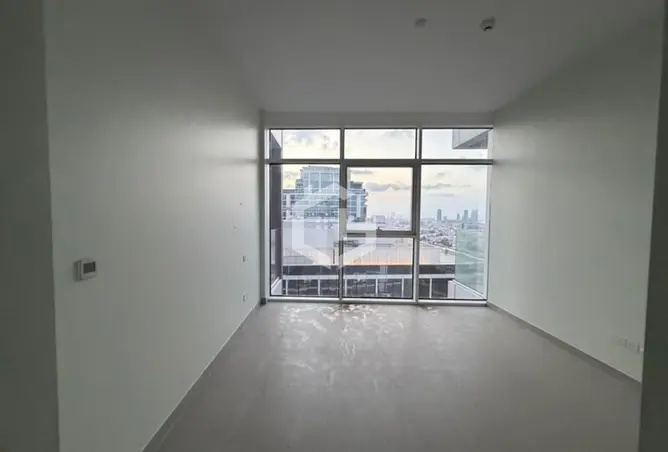 123379106 - Property Image 2