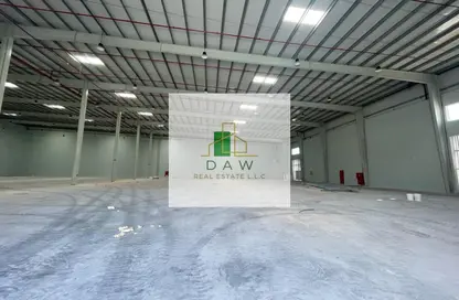 Warehouse - Studio - 2 Bathrooms for rent in Umm Al Thuoob - Umm Al Quwain