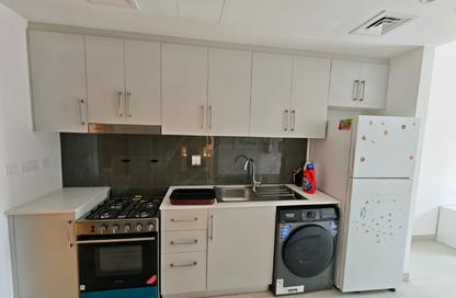 Apartment - Studio - 1 for rent in Maryam Island - Al Khan - Sharjah Apartment - Studio - 1 for rent in Maryam Island - Al Khan - Sharjah