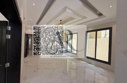 Villa - 5 Bedrooms - 5 Bathrooms for rent in Al Mowaihat 3 - Al Mowaihat - Ajman