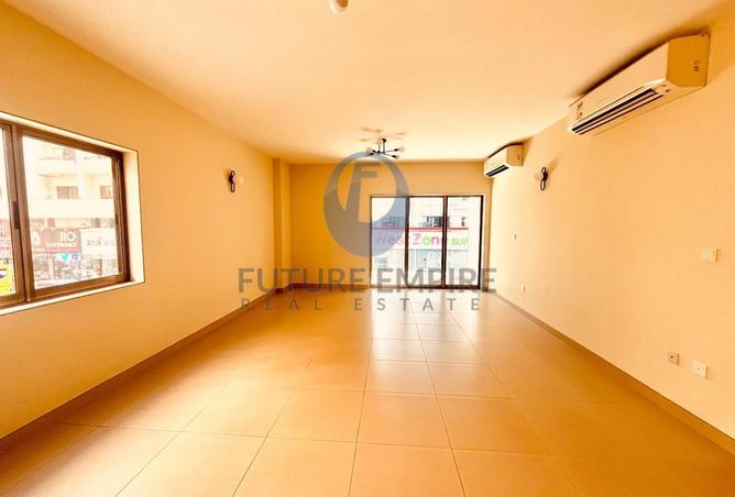 71130531 - Property Image 2