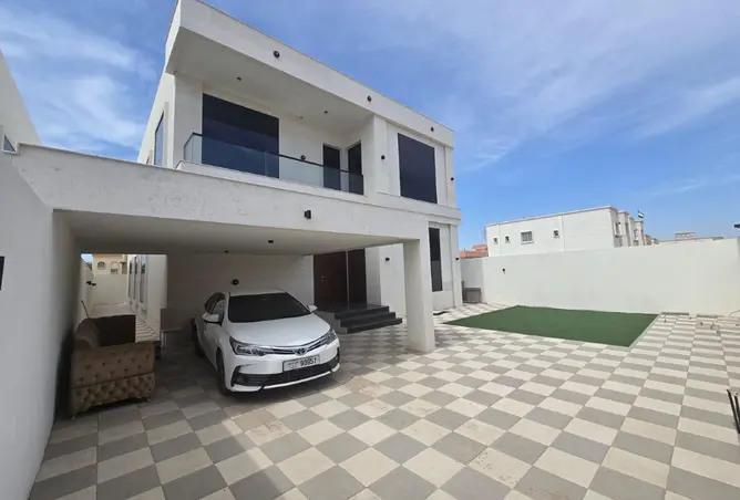 102421798 - Property Image 3