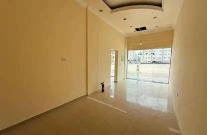 متجر - استوديو - 1 حمام للايجار في القليعة - الشرق - الشارقة