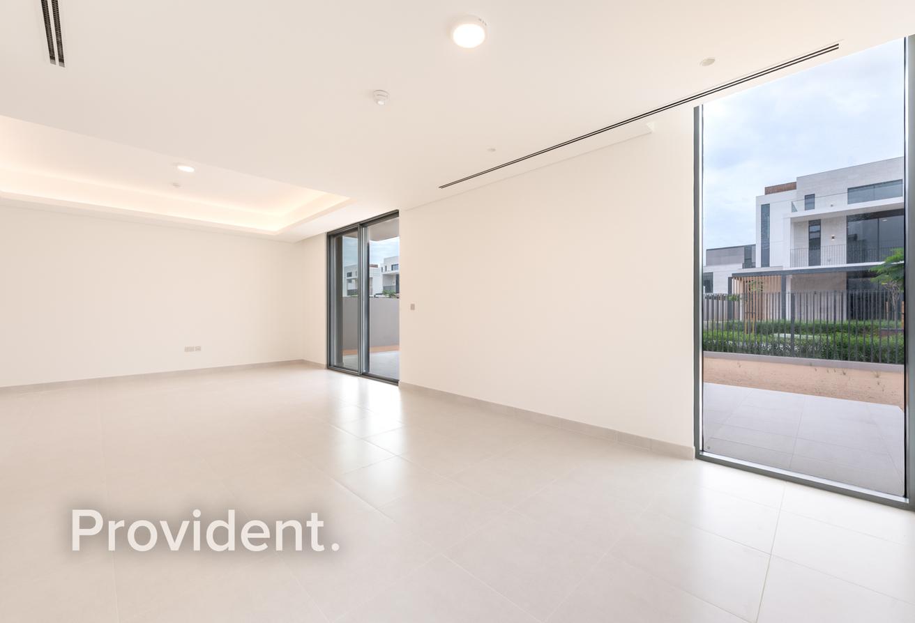 Bright Villa | Luxury Finish | for Families photo 13