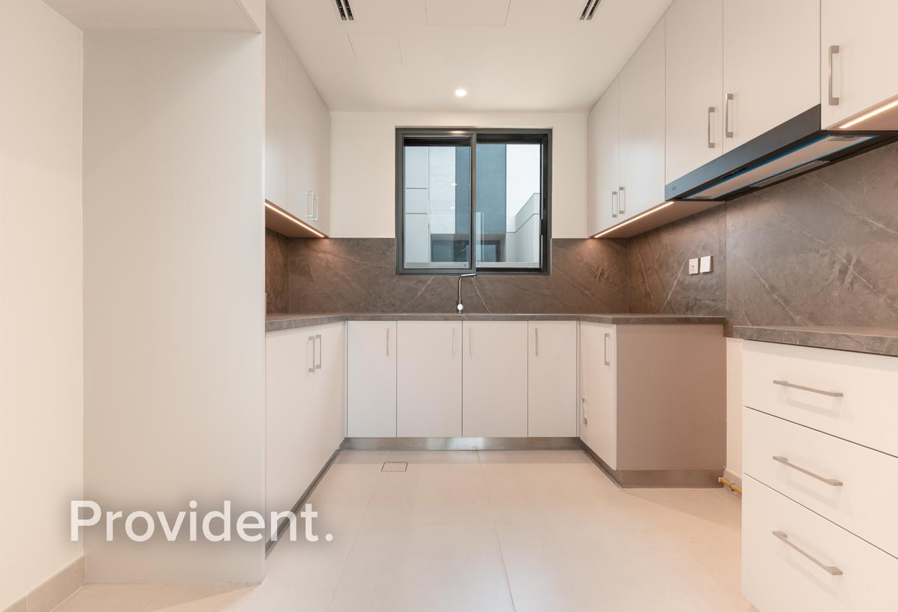 Bright Villa | Luxury Finish | for Families photo 4